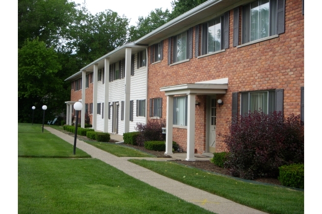 Primary Photo - Rochester Arms Apartments