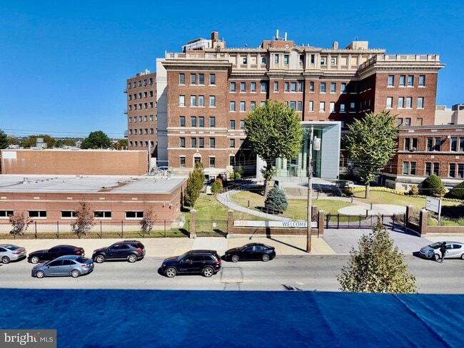 Foto del edificio - 5334 Cedar Ave