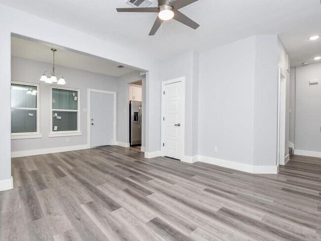 Foto del edificio - 9337 Freeland St