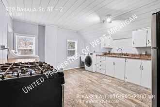 Building Photo - 939 Baraga St NE