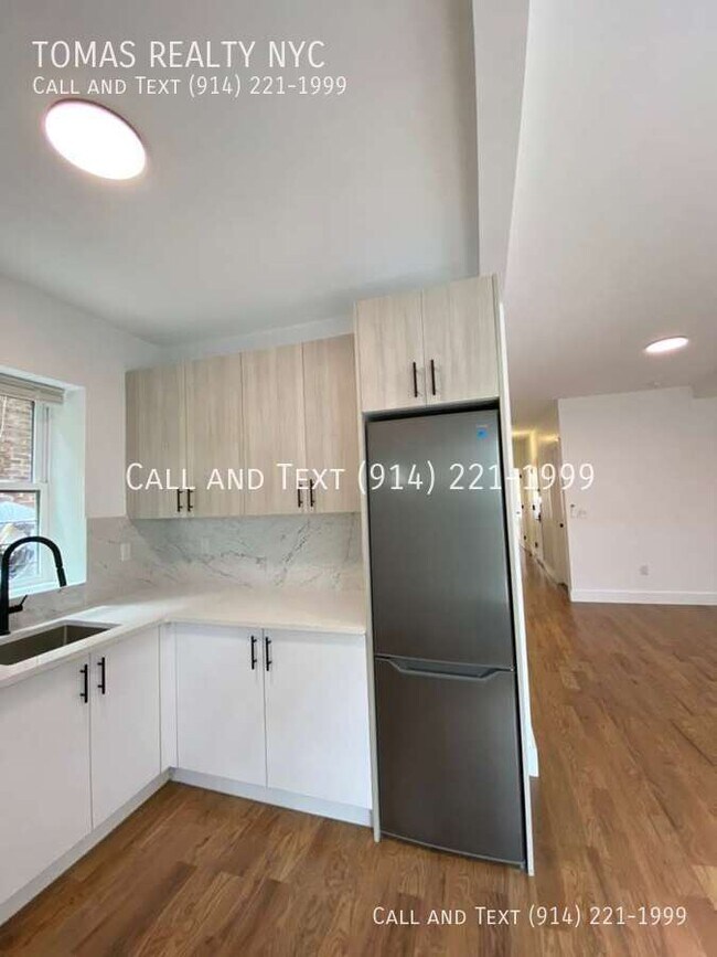 Foto del edificio - 286 Hawthorne Ave