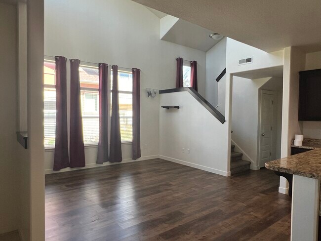 Foto del edificio - 3774 W Jacinda Ln