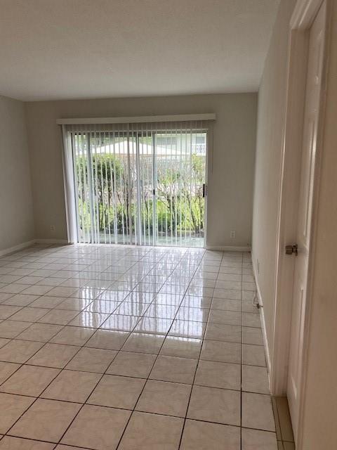 Building Photo - 4200 NW 3rd Ct