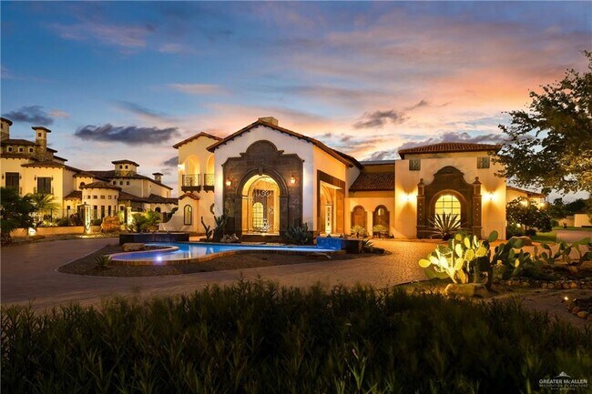 Building Photo - 2304 Antigua Dr