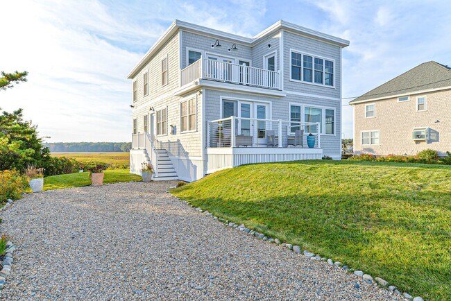 Foto del edificio - 1647 Ocean Blvd