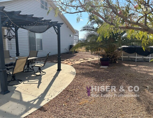 Foto del edificio - 7143 E Alvarado Dr