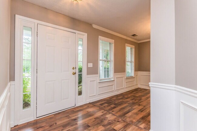 Foto del edificio - 483 Ethridge Dr NW