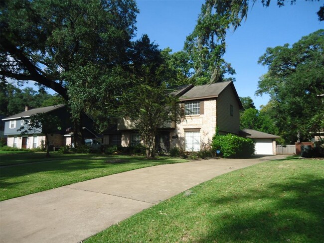 Building Photo - 304 Huckleberry Dr