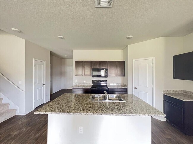 Building Photo - 15121 Siberian Elm Ln