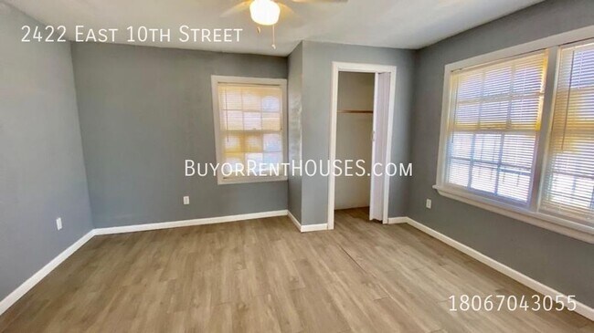 Foto del edificio - Handyman Special $99 Move in + Admin Fee /...