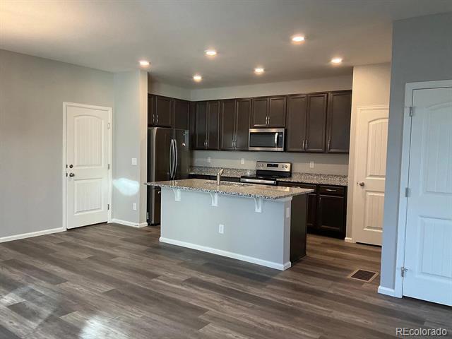 Foto del edificio - 21250 E Radcliff Pl