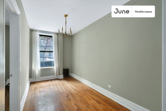 Foto del edificio - 15 W 107th St