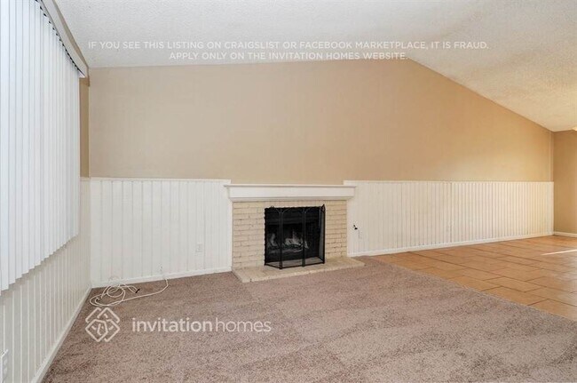 Foto del edificio - 24051 Roseleaf Pl