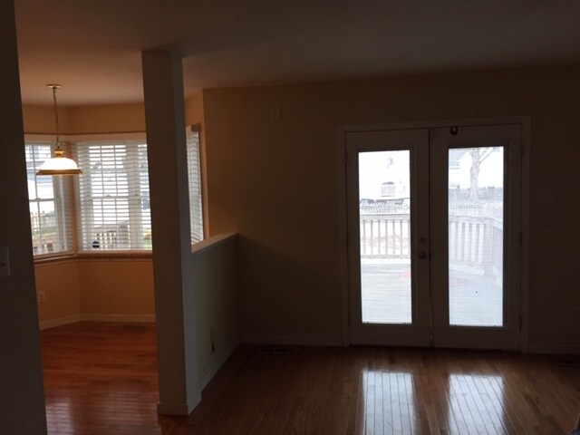 Building Photo - 7902 Trumpetvine Ln