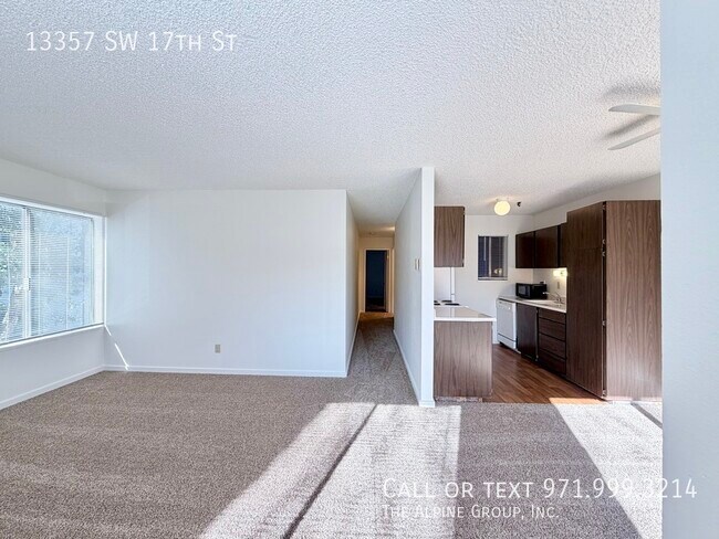 Foto del edificio - 13357 SW 17th St