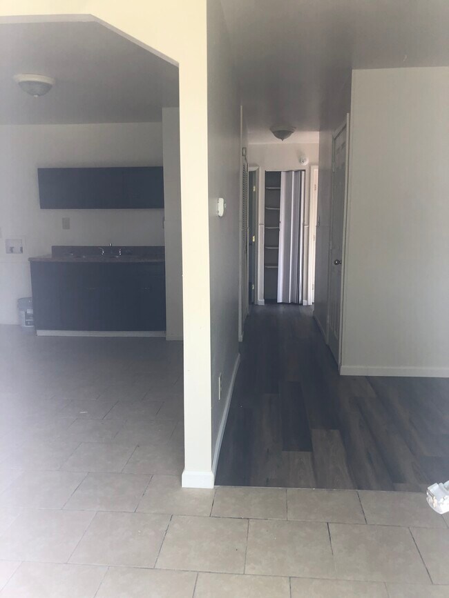 Foto del edificio - 6229 Carmin Ave