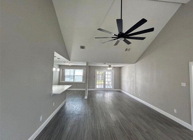 Foto del edificio - 1601 Washington Dr