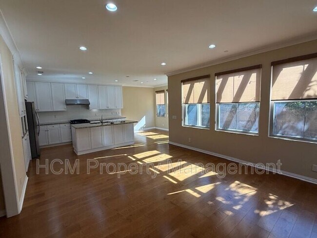 Foto del edificio - 105 Gemstone