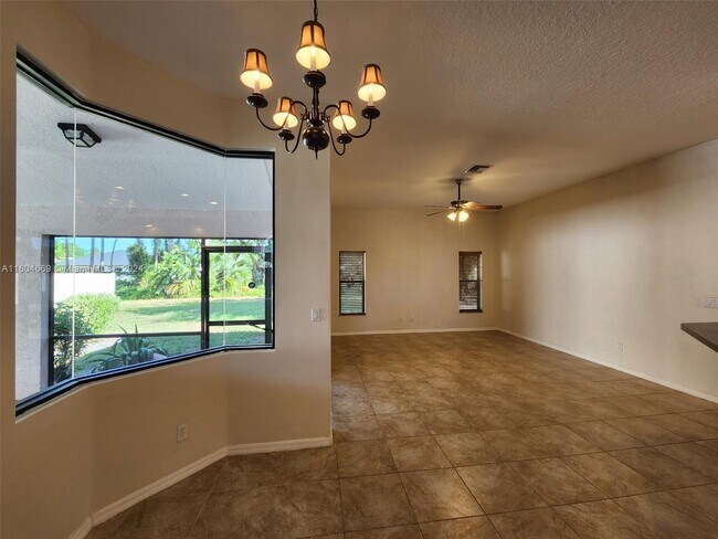 Foto del edificio - 1462 SW Hunnicut Ave