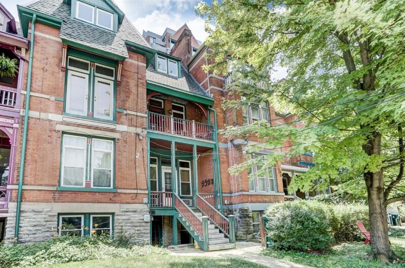Primary Photo - 2118 St James Ave
