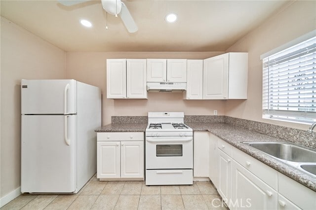 Building Photo - 1329 W 37th Dr