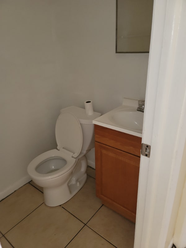 Foto del edificio - 7311 NW 37th St