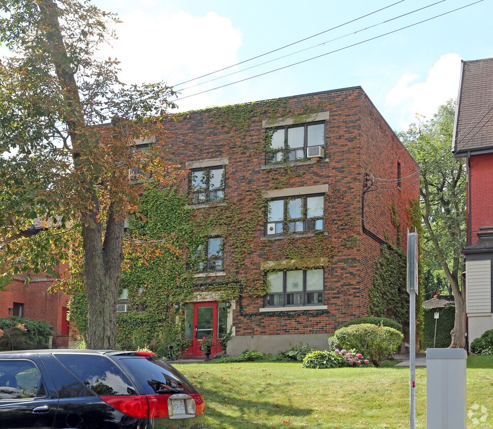 Building Photo - Herkimer Apartments