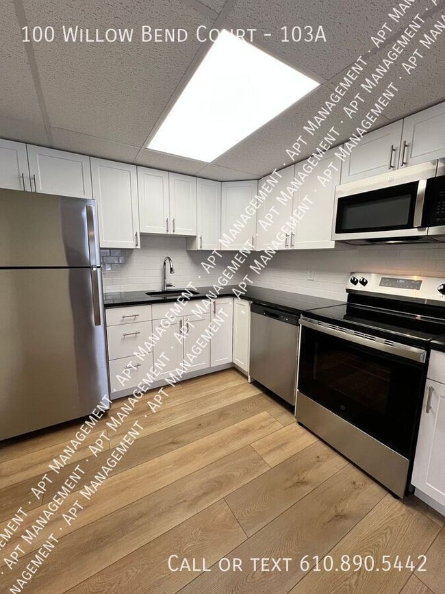 Building Photo - 100 Willow Bnd Ct