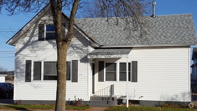 Building Photo - 715 S 3rd Ave
