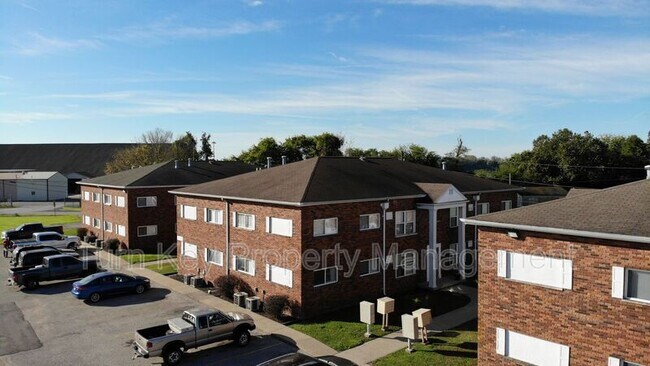 Building Photo - 432 S Edson St