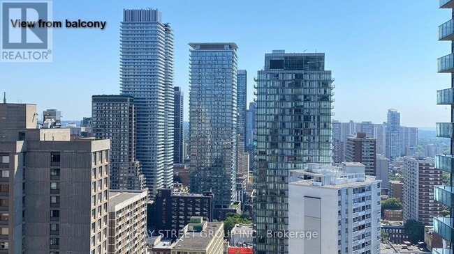 Building Photo - 65 St Mary St
