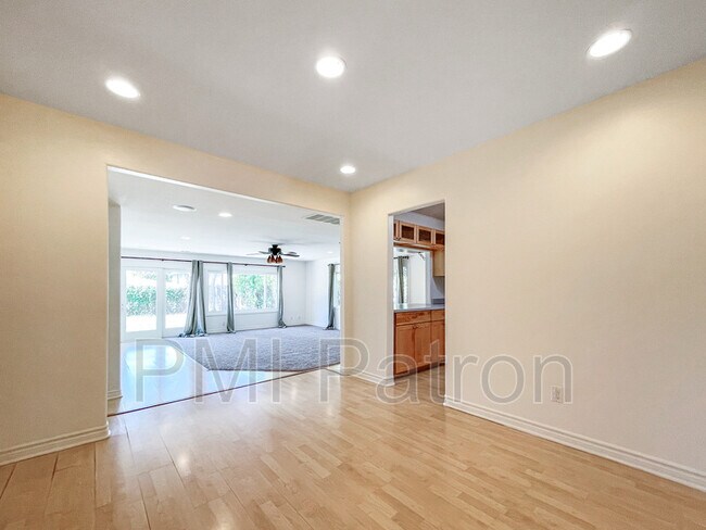 Foto del edificio - 760 N Orange St