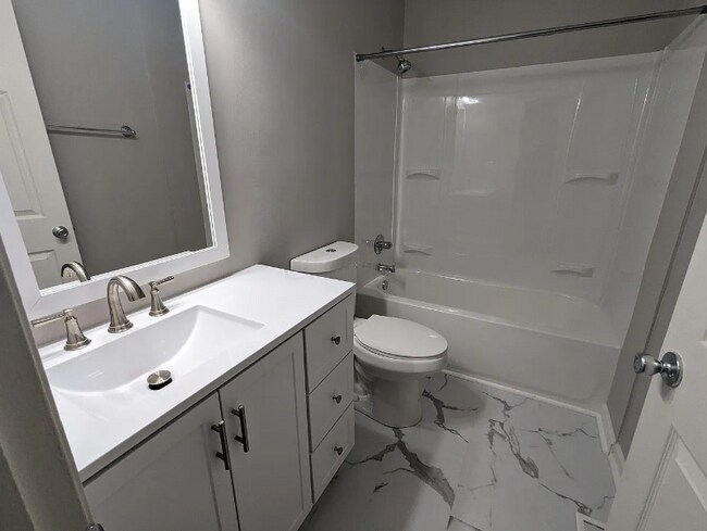 Foto del edificio - 5730 Crossing Ct