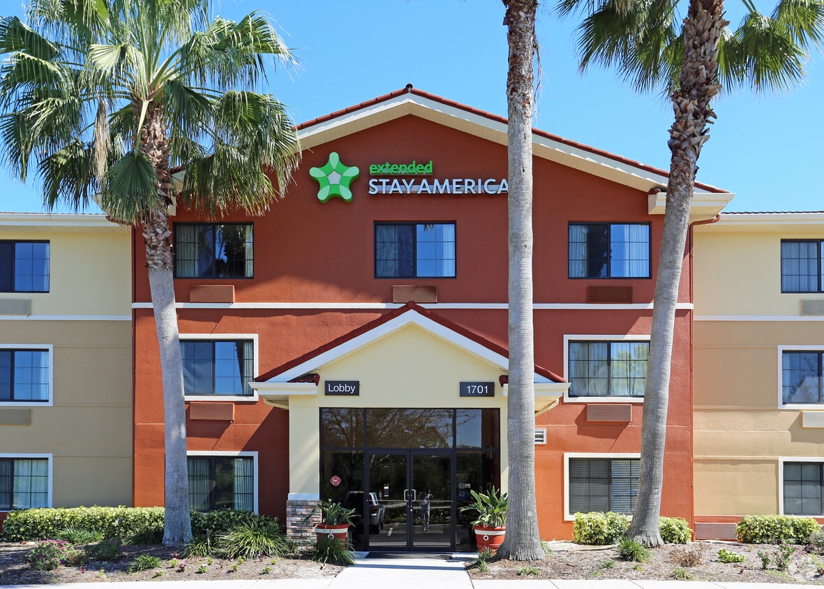 Furnished Studio Melbourne Apartments in Melbourne, FL