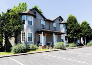 Building Photo - 421 Mill Rd