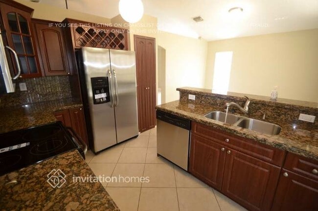 Building Photo - 9901 Red Heart Ln