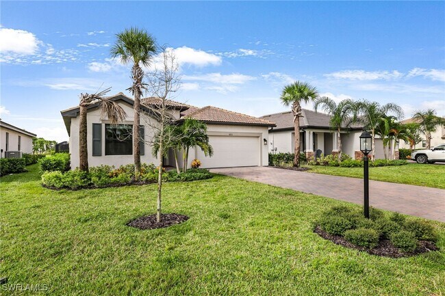 Building Photo - 18311 Ridgeline Dr
