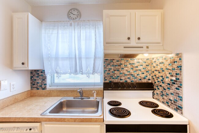 Foto del edificio - 1510 Ocean Shore Blvd