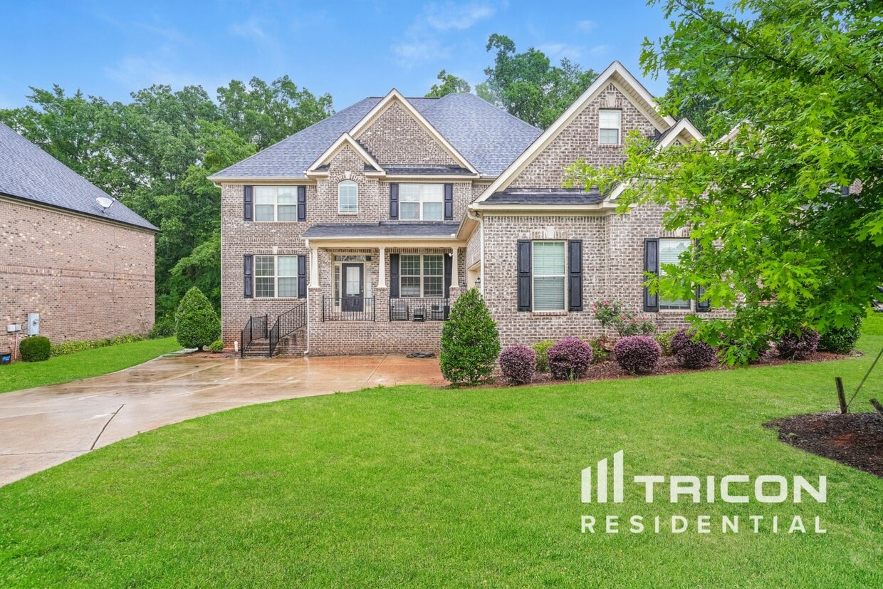 Foto principal - 252 Langshire Dr