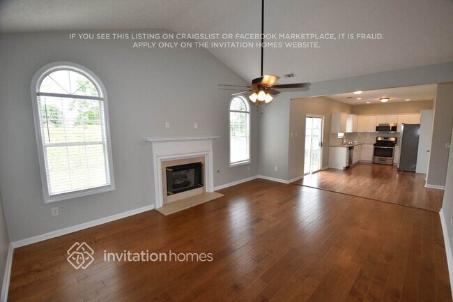 Building Photo - 541 Chaucer Way