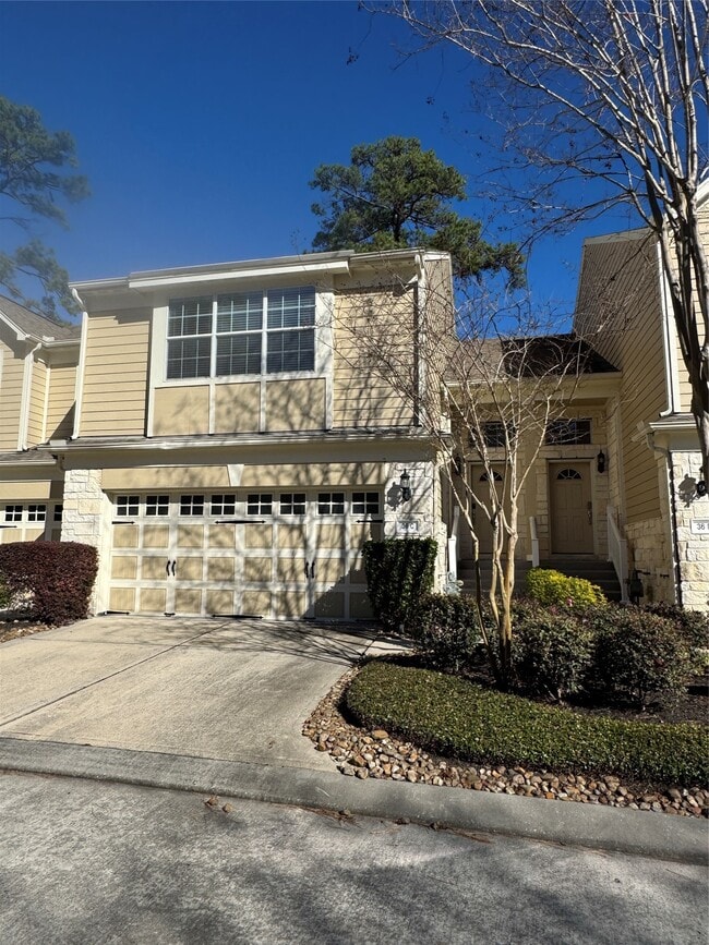 Building Photo - 13600 Breton Ridge St