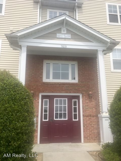 Foto del edificio - 9853 Hyde Glen Ct