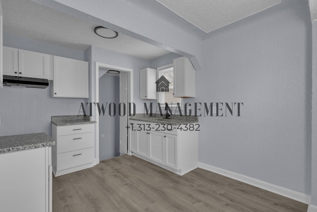 Foto del edificio - This beautifully updated 3-bedroom, 1-bath single-family home is ready for move-in!