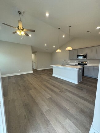 Building Photo - 137 Brawley Villas Pl