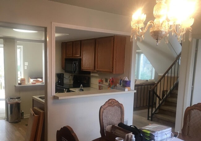 Kitchen - 8910 Saint Pierre Ln