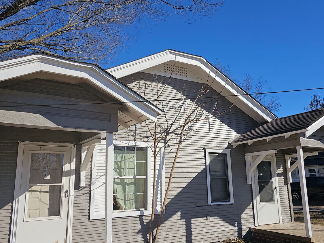 121 S Center St, Shawnee, OK 74801 House Rental in Shawnee, OK