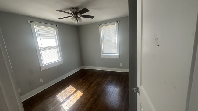 Building Photo - 415 Samuel Moore Pkwy