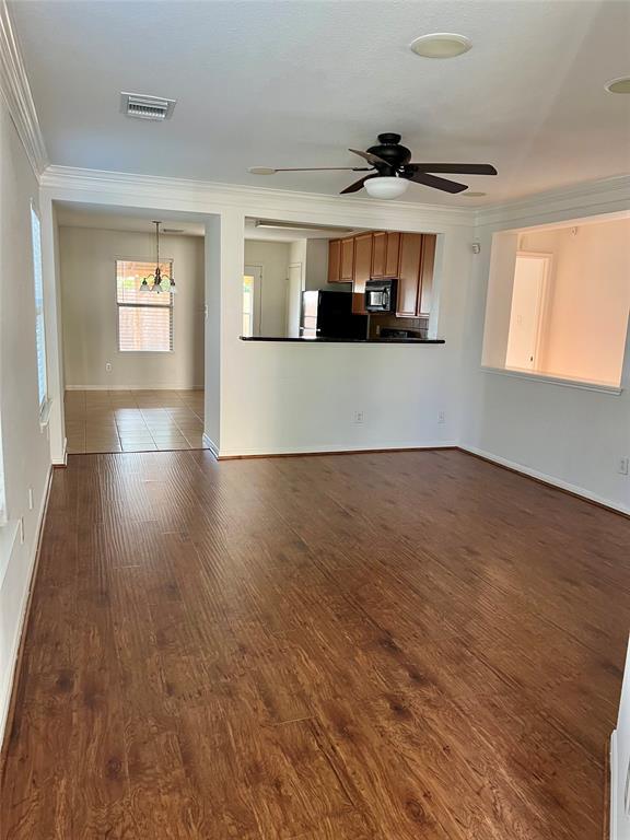 Foto del edificio - 16410 Kendons Way Ln