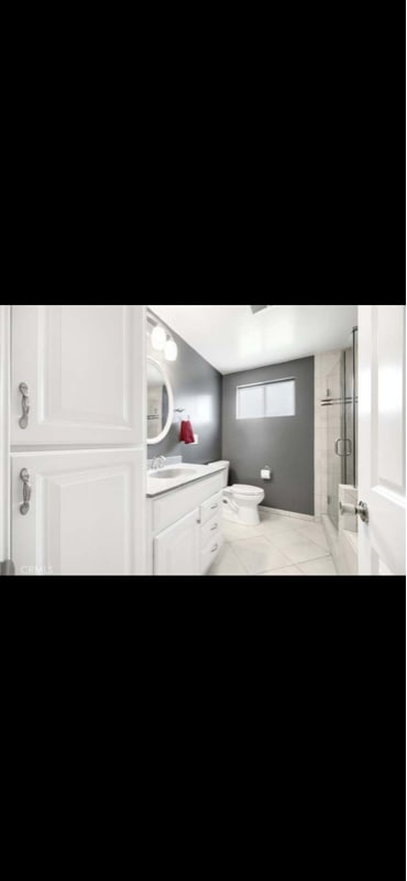 Building Photo - 10732 Lindesmith Ave