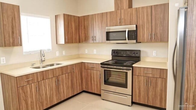 Foto del edificio - 12 Deer Hls